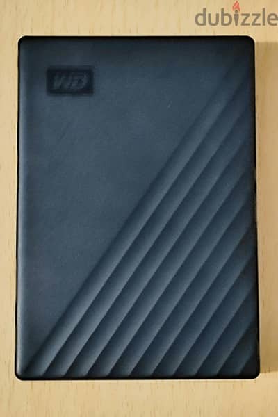 WD disc 4 tera حالة ممتازة واستعمال قليل