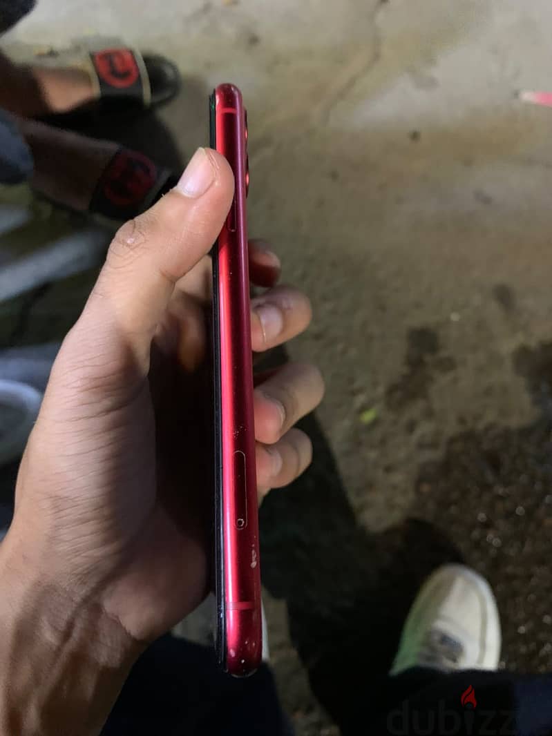 Apple - iPhone 11 4