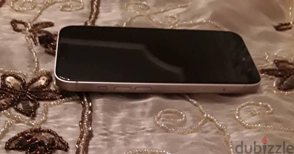 I phone 13 4