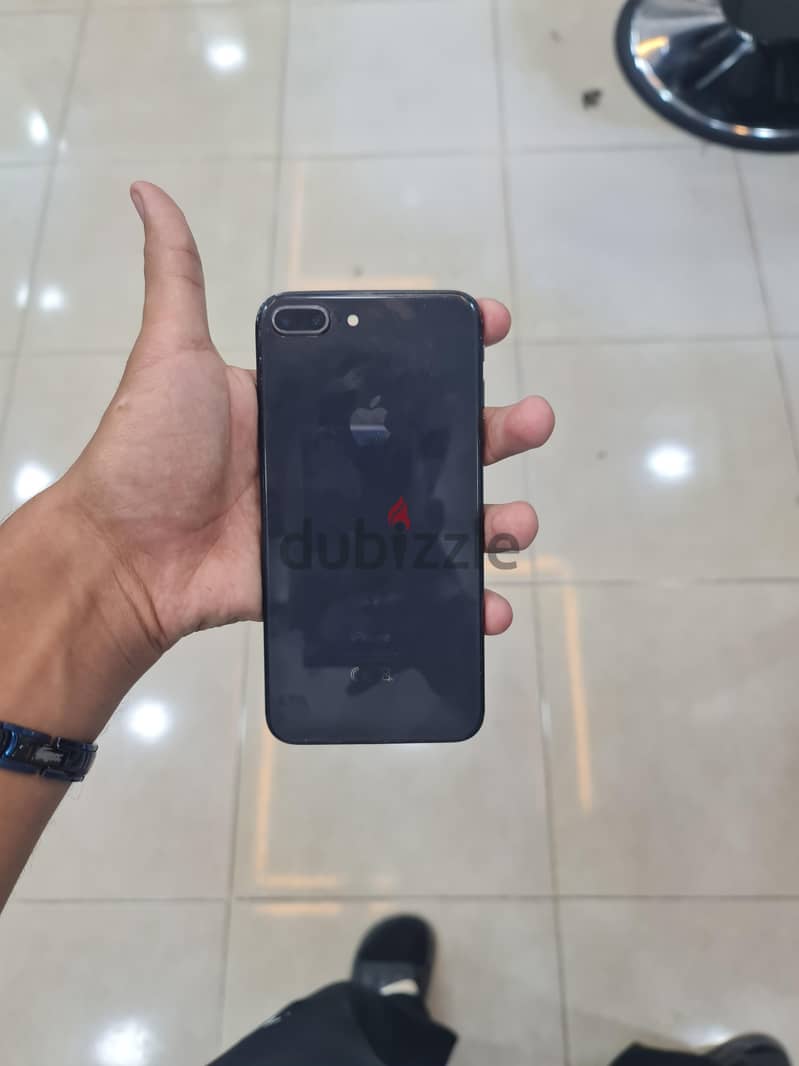 Apple - iPhone 8 Plus 1