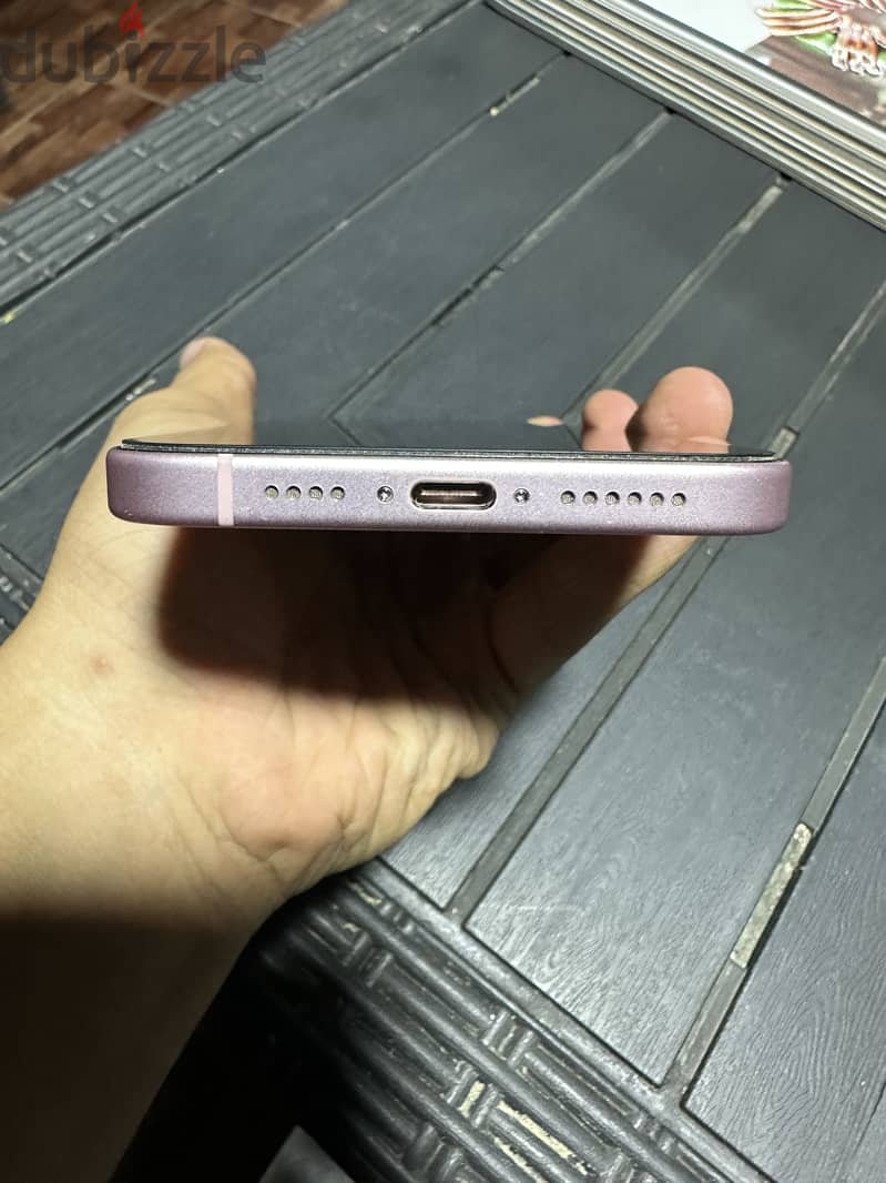 Apple - iPhone 15 plus 3