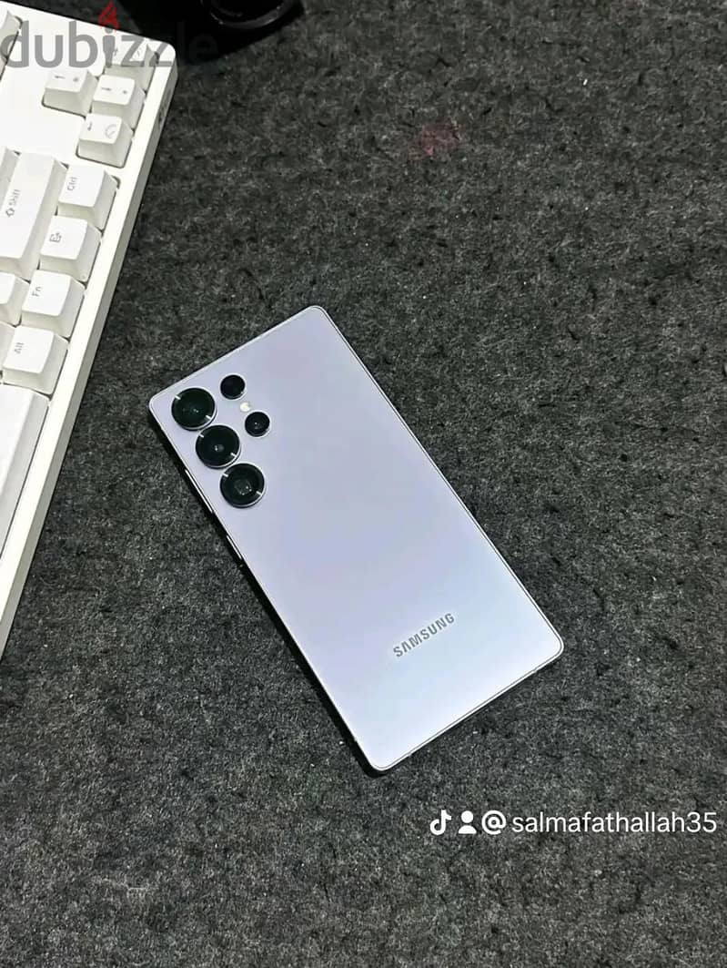 Samsung S25 Ultra 1