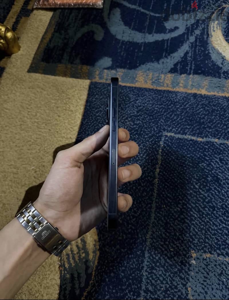 Apple - iPhone 15 Pro Max 2