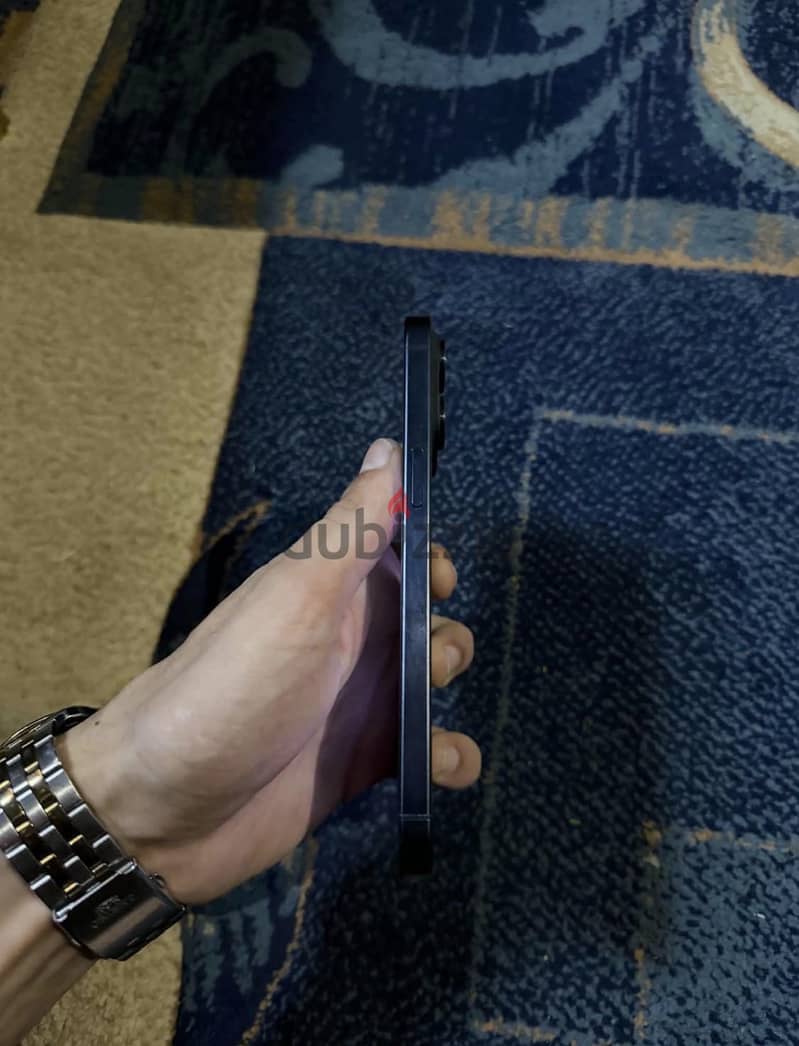 Apple - iPhone 15 Pro Max 5