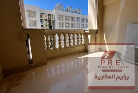 شقه للايجار سموحه بالقرب من مسجد على بن ابى طالب و فوزى معاذ - 200م