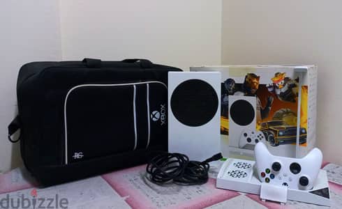 اكسبوكس سيريس س مستعمل لمده سنه و معاه هديه xbox series s used 1year
