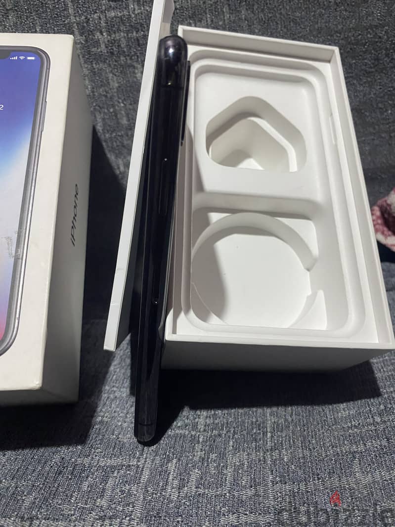 iphone (X) (64gb) 8