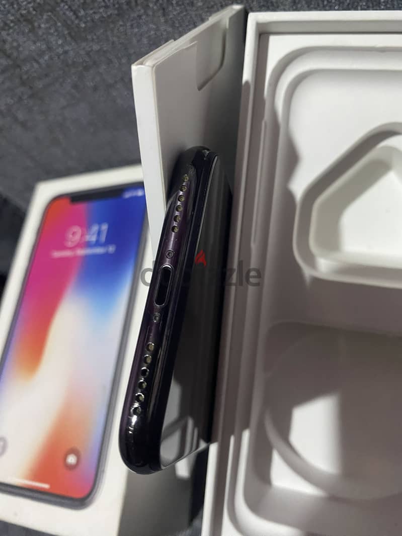 iphone (X) (64gb) 10