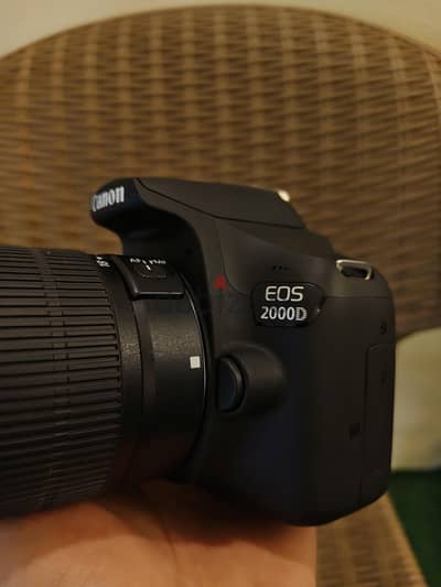 Canon 2000D جديده