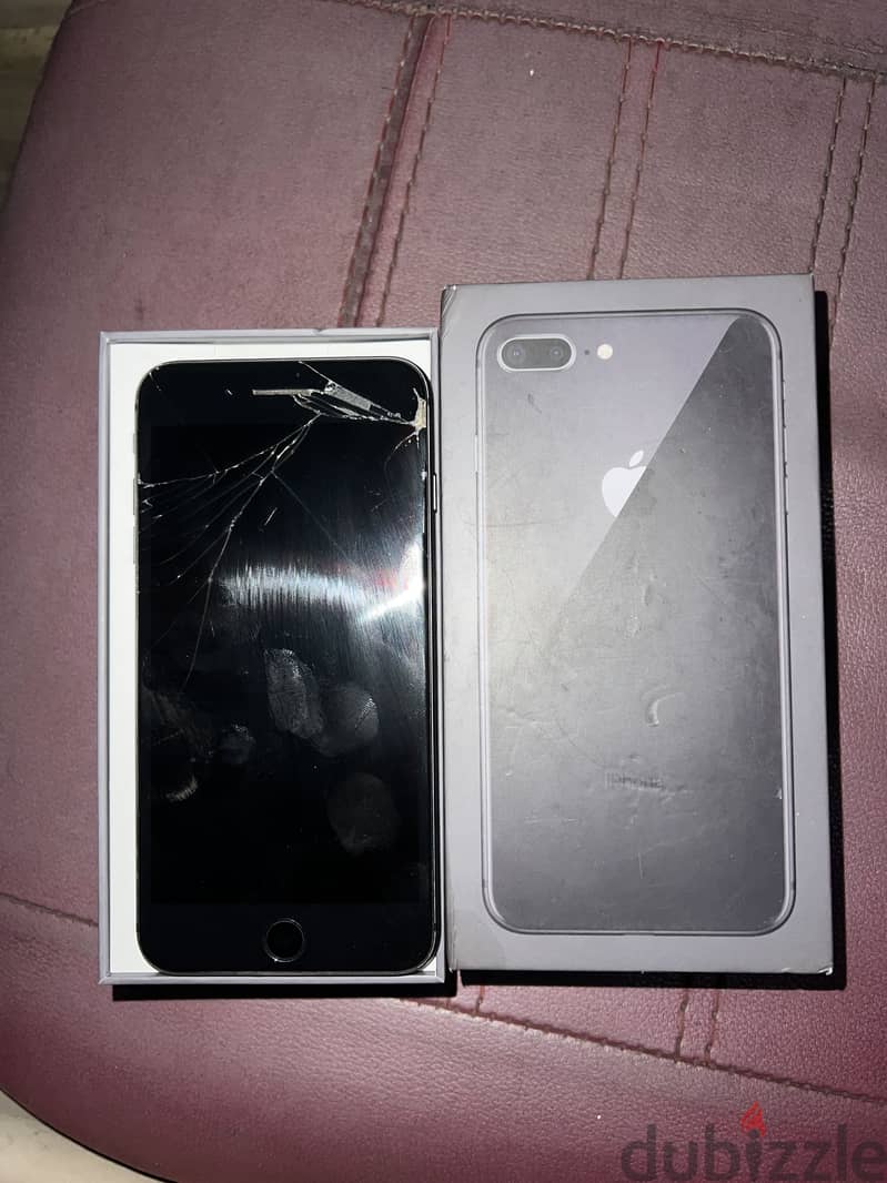 iPhone 8 Plus 7