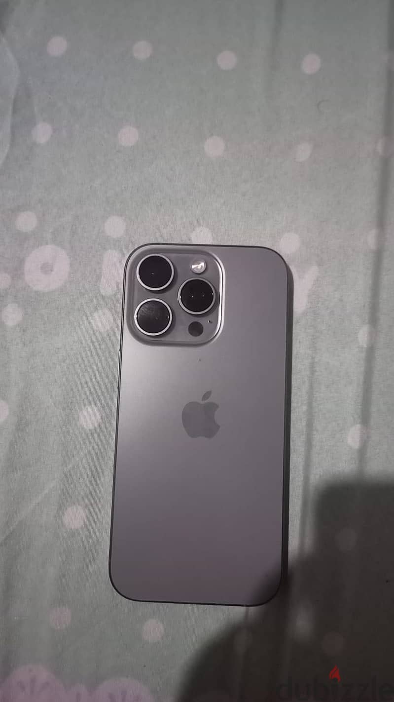 Apple - iPhone 16 Pro 3