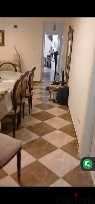 شقه للبيع في المندرة بحري تري الشاطيء