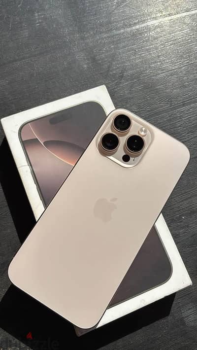 آبل - آيفون 16 برو ماكس
