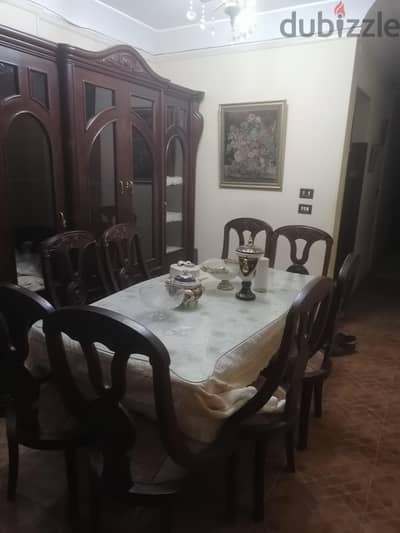 سفرة كاملة بالنيش خشب زان أحمر