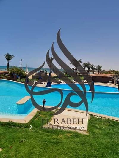 فيلا متشطبة بالفرش للبيع في بلو بلو العين السخنة استلام فوري موقع مميز اقل من سعر السوق  صف اول عالبحر سي فيو Blue Blue