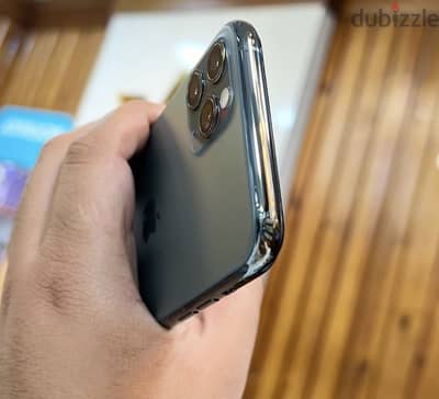 ‏iPhone 11 Pro