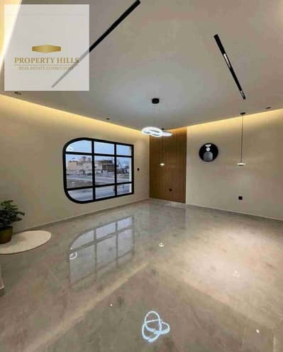 Receive immediately an apartment with 3 rooms with air conditioning and appliances in Golden Square