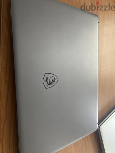 لاب توب msi z16 بحاله ممتازه