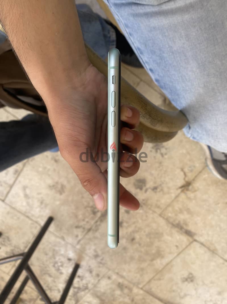 Apple - iPhone 11 1