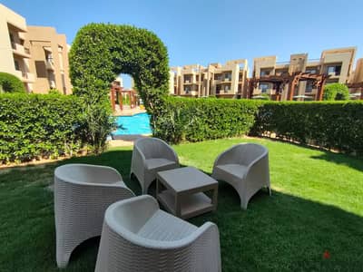 amazing ground Chalet direct to swimming pool