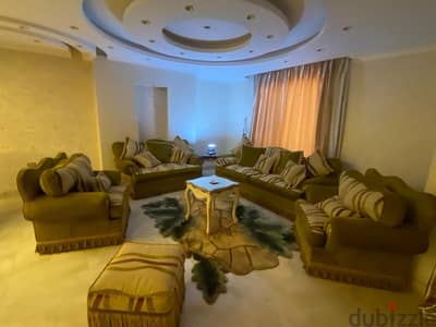 فرصة شقة ٣٠٠ متر مكرم عبيد