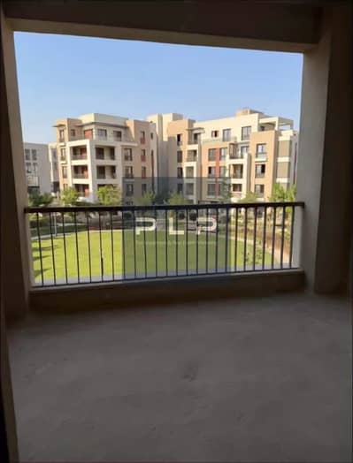 بسعر مميز استلم فوري شقة ريسيل برايم لوكيشن  في كمبوند ديستريكت 5 التجمع الخامس District 5 New Cairo