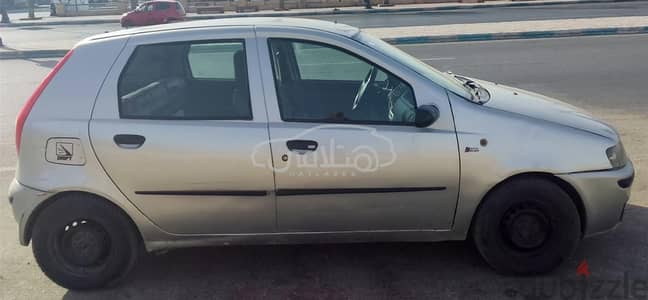 فيات بونتو 2001 للبيع السويس‎