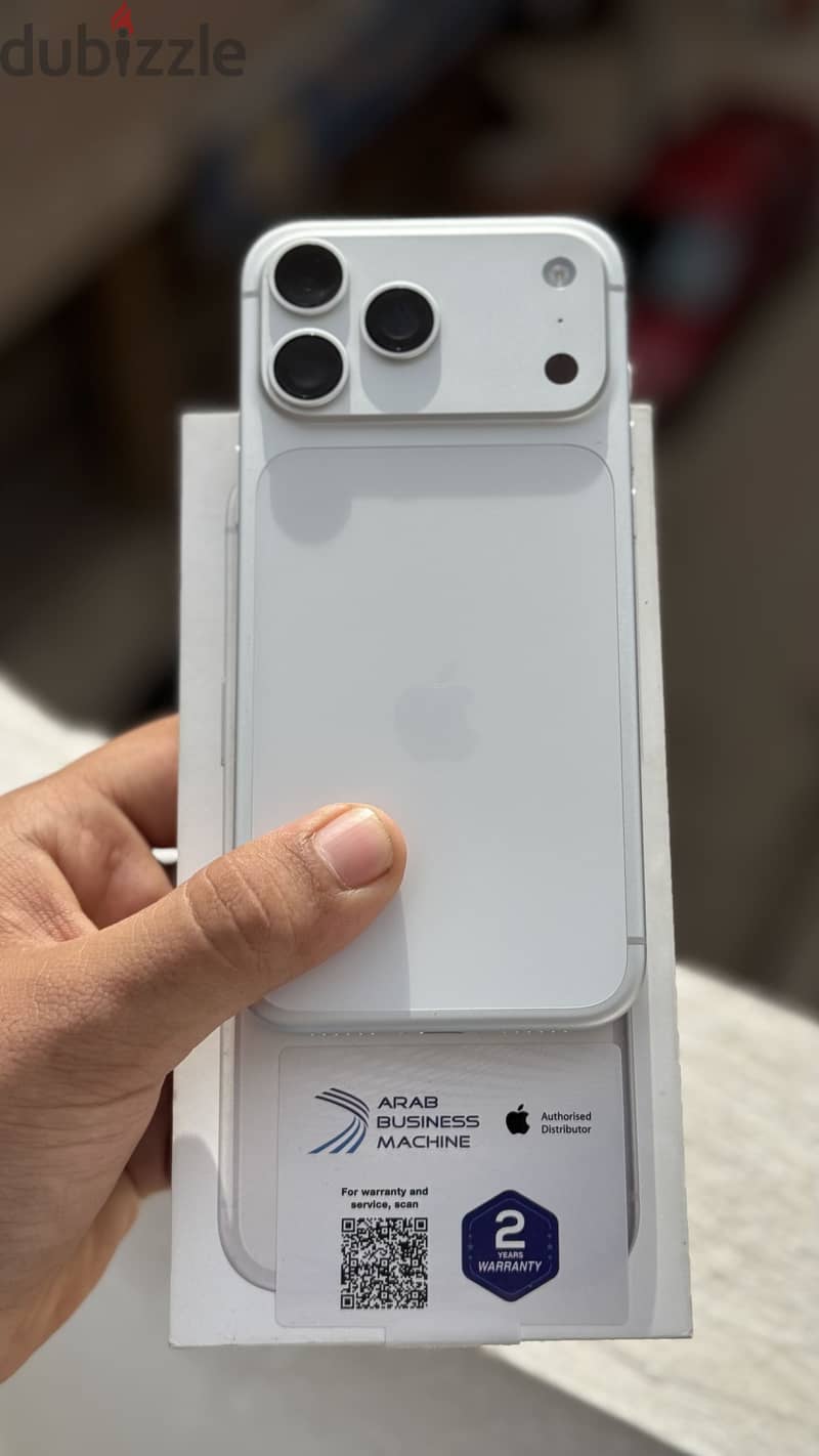 Apple - iPhone 17 Pro Max 1