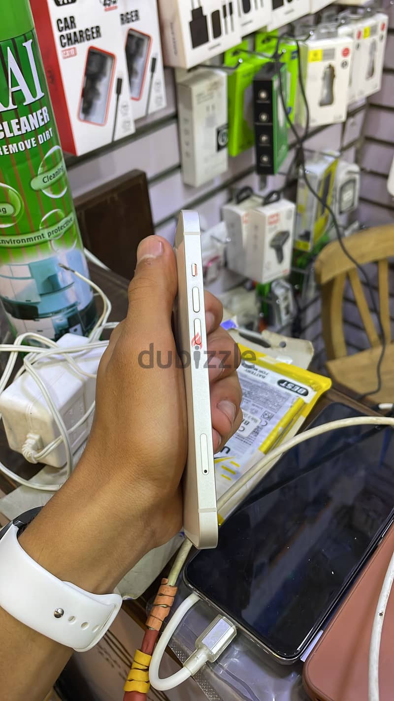 Apple - iPhone 13 3