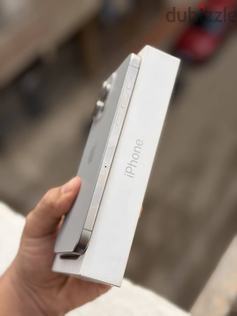 Apple - iPhone 15 Pro Max 2
