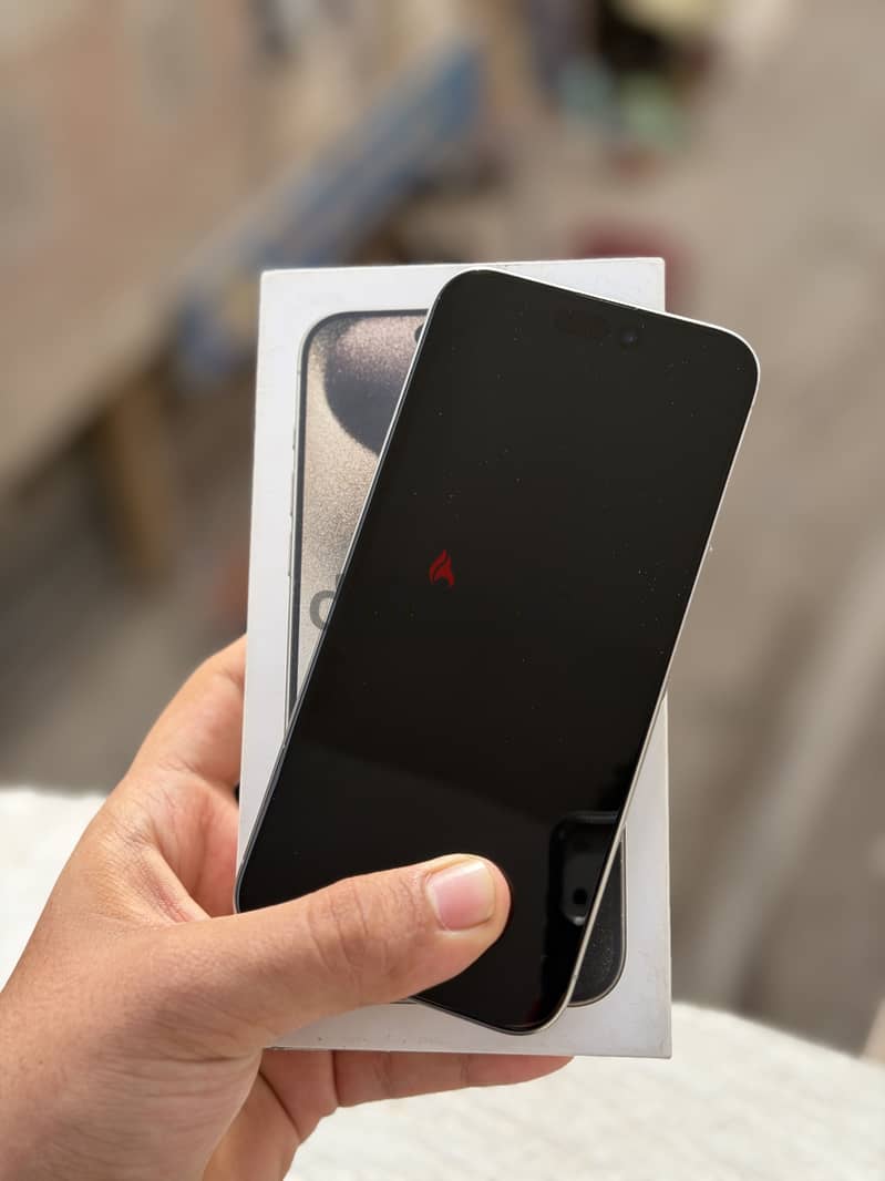 Apple - iPhone 15 Pro Max 8