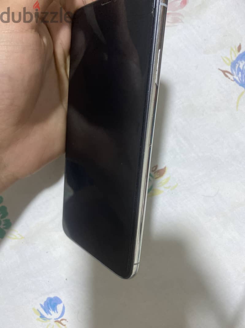 Apple - iPhone XS Max 2