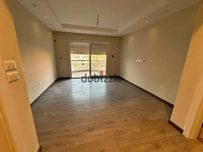 Ready to move fully finished apartment in Beverly Hills