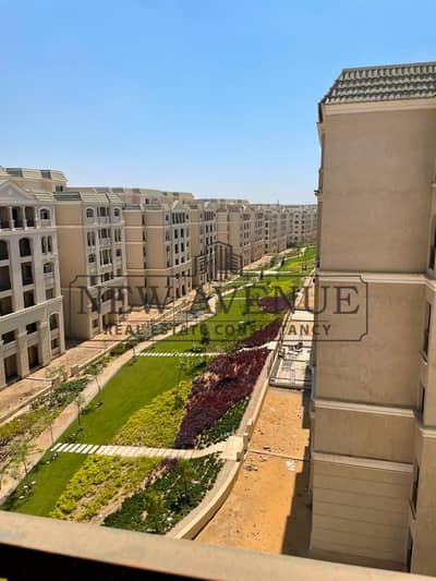 اقل سعر دوبلكس للبيع في لاڤينير ٢٦٥م روف ١٠٠ في موقع مميز و يطل علي مساحة خضراء اقل سعر دوبلكس للبيع في لاڤينير ٢٦٥م روف ١٠٠ في موقع مميز و يطل علي مساحة خضراء