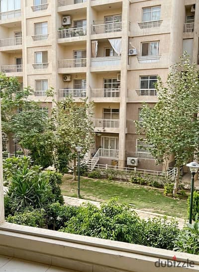 للبيع ٩٦ م b11 دور اول فيو جاردن تخصيص