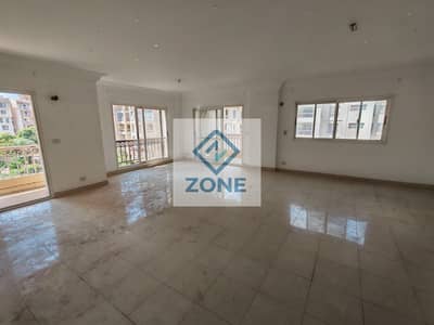 Apartment for sale 245m garden view and sea street immediate delivery