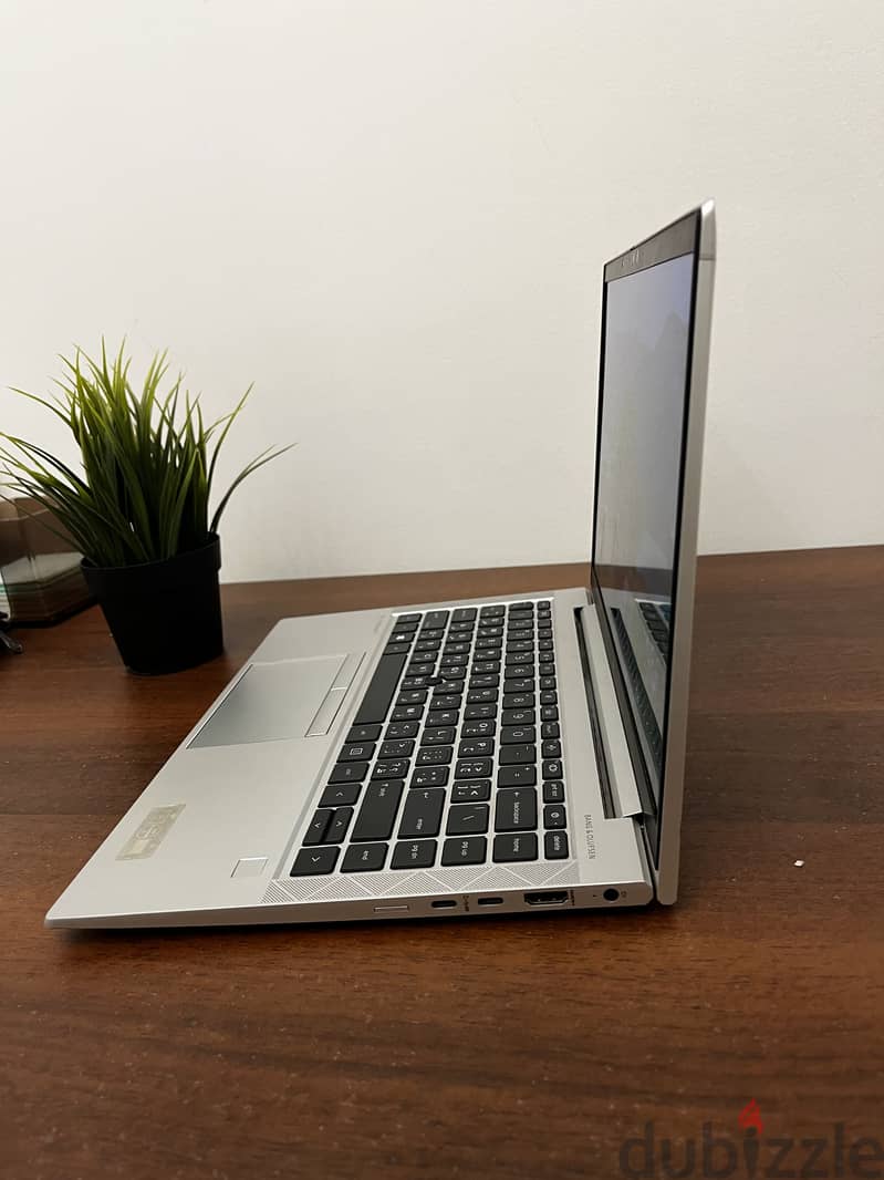 HP Elitebook 13