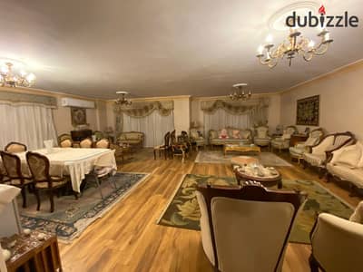 Apartment for sale in Al Rehab City, 258 m, prime location Near services. Sale with kitchen and air conditioning.