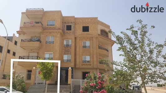 فيلا دوبلكس 380م بحمام سباحة+حديقة خاصة 190م بجوار مول العرب ومدخل زايد 3 على وصله دهشور بالقرب من جامعه القاهره وجامعه مصر والنيل وبرج مراكز  التجارى