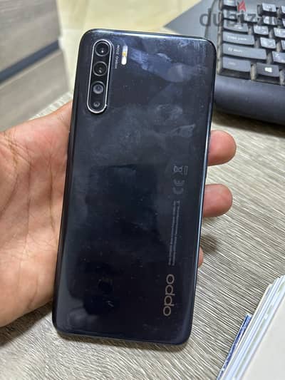 OPPO Reno3