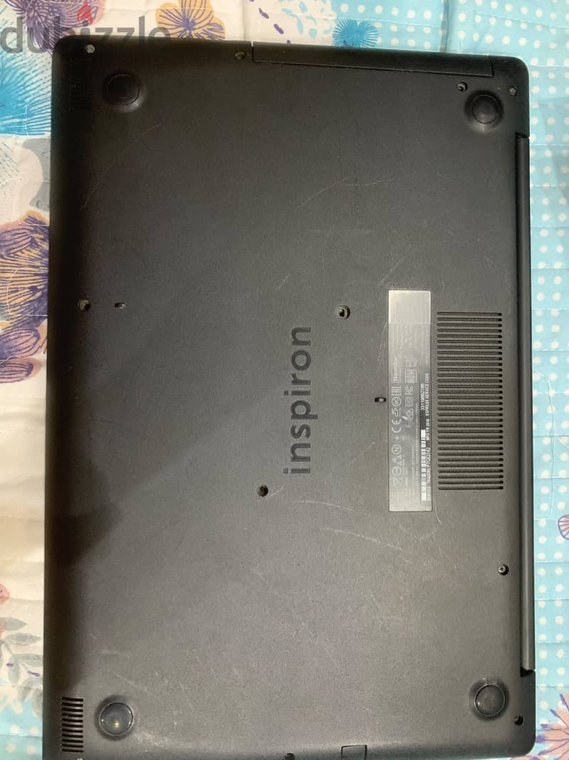 Laptop dell 3