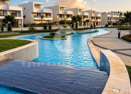 The Lowest Price Villa Townhouse  300 sqm + Large Private Garden + Pool - In new Zayed