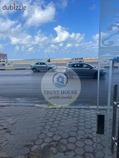  Luxury Apartment for Sale – Direct Seafront in Al-Saraya (Banks Area) 