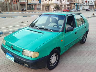 سكودا فيليشيا 1995