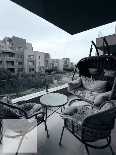 شقة مفروشة للإيجار اليومي فيVillage Gate امام جامعه AUC