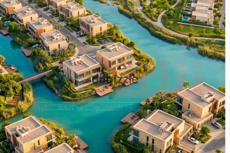 فيلا Twin House للبيع (الأرض 341م + مباني 230م + حديقة 246م) مشروع Creeks
