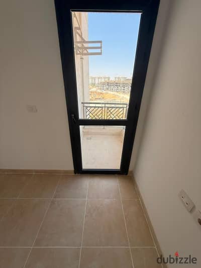 Basilia Talaat Mostafa New Administrative Capital Apartment 100 meters for rent in a very excellent location next to services