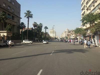 فرصة ذهبية للاستثمار مبني في اكبر موقع حيوي في وسط القاهرة