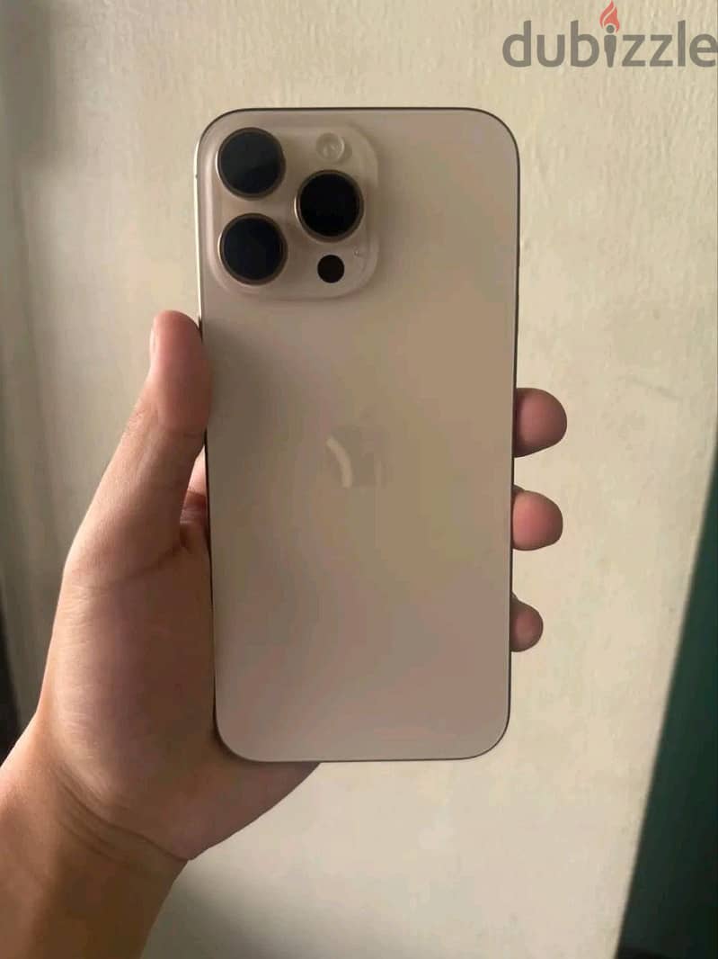 Apple - iPhone 16 Pro Max 2