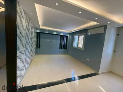 Unfurnished 2-Bedroom Apartment with Private Garden for Rent in Janna 1, Sheikh Zayed